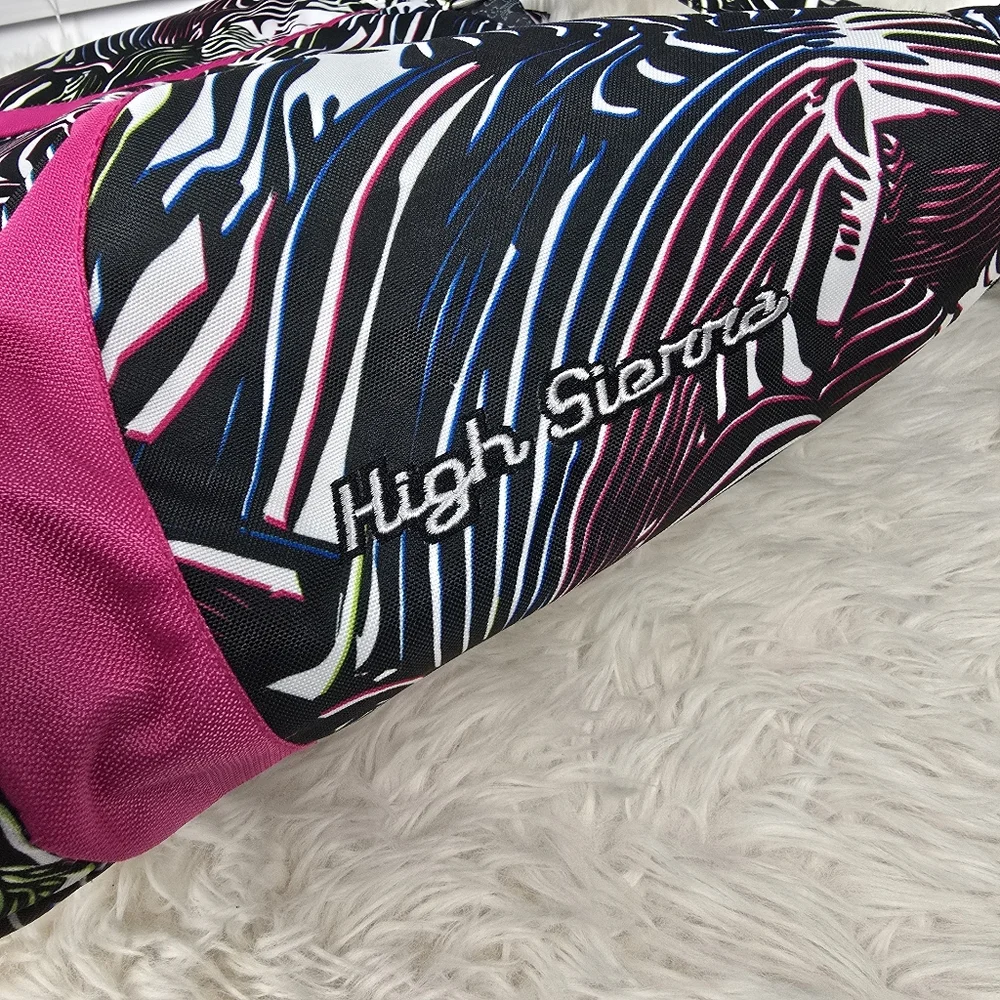 High Sierra Tote Bag with Zippered Closure